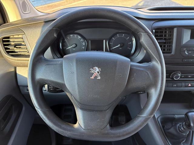 PEUGEOT Expert usata, con USB