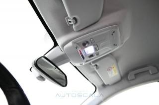 OPEL Corsa usata, con Specchietti laterali elettrici
