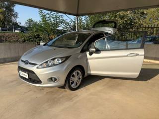 FORD Fiesta usata, con Airbag testa