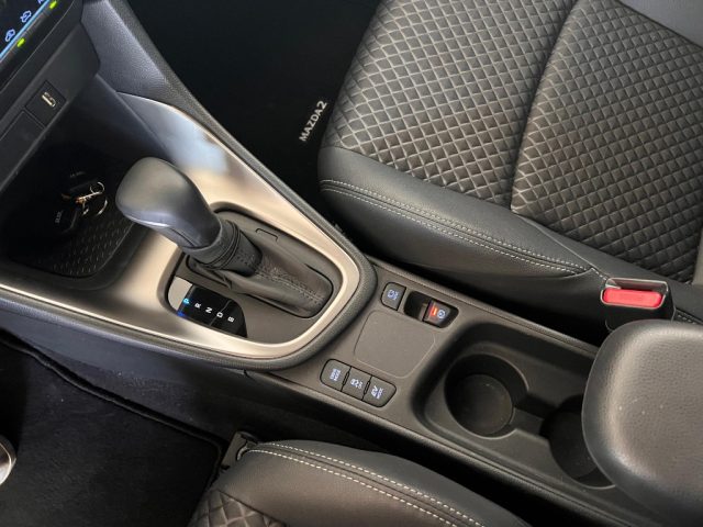 MAZDA 2 usata, con Cruise Control
