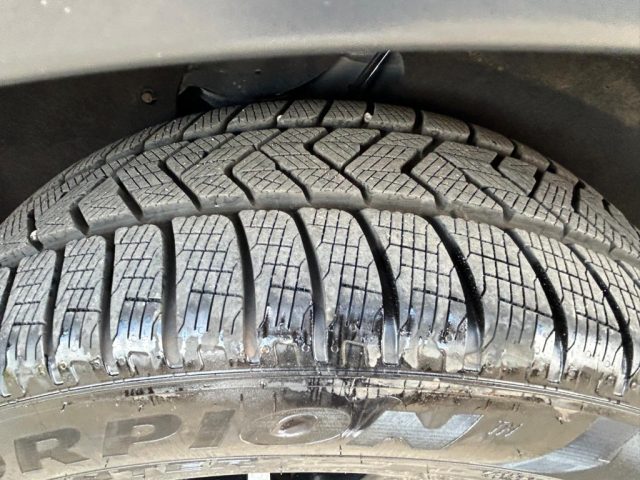 LAND ROVER Discovery Sport usata, con Cerchi in lega