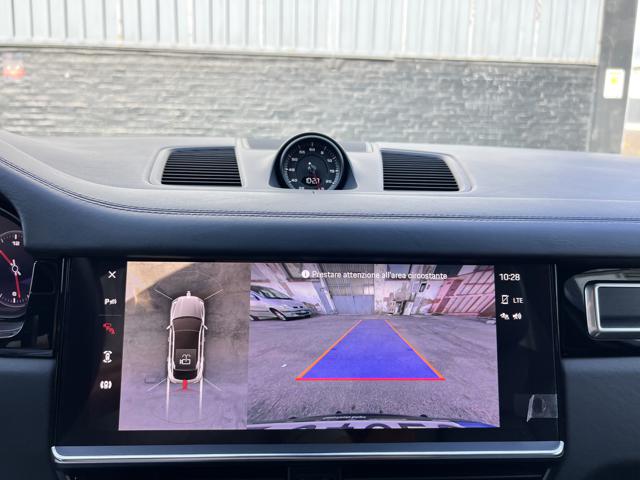 PORSCHE Cayenne usata, con Fendinebbia