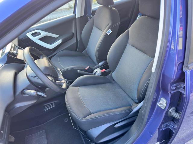 PEUGEOT 208 usata, con Airbag testa