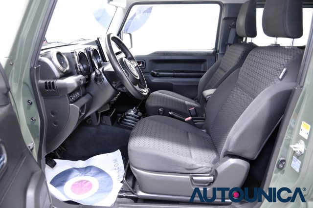 SUZUKI Jimny usata, con Autoradio