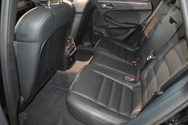 PORSCHE Macan usata, con Chiusura centralizzata