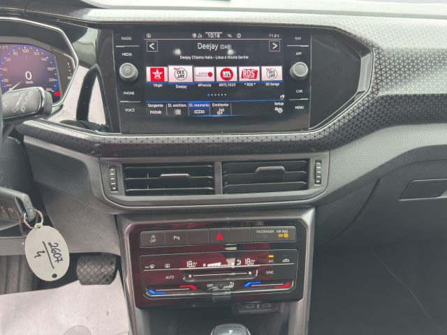 VOLKSWAGEN T-Cross usata 13