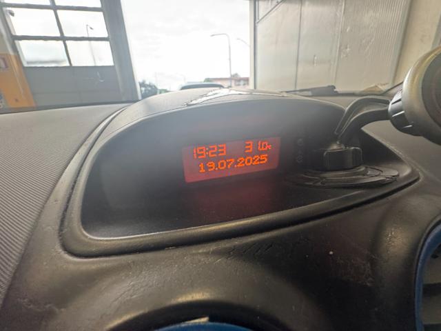 OPEL Corsa usata, con ESP