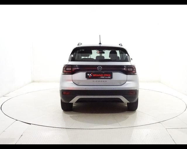 VOLKSWAGEN T-Cross usata, con Autoradio