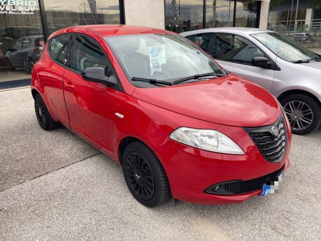 LANCIA Ypsilon usata, con Airbag