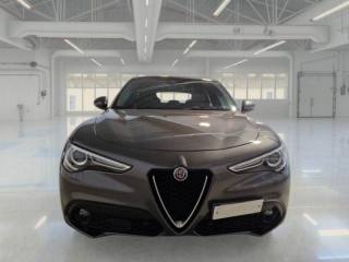 ALFA ROMEO Stelvio usata, con Alzacristalli elettrici