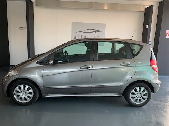 MERCEDES-BENZ A 180 usata 6