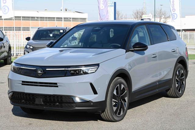 OPEL Grandland usata, con USB