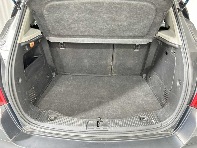 OPEL Mokka usata, con Sedile posteriore sdoppiato