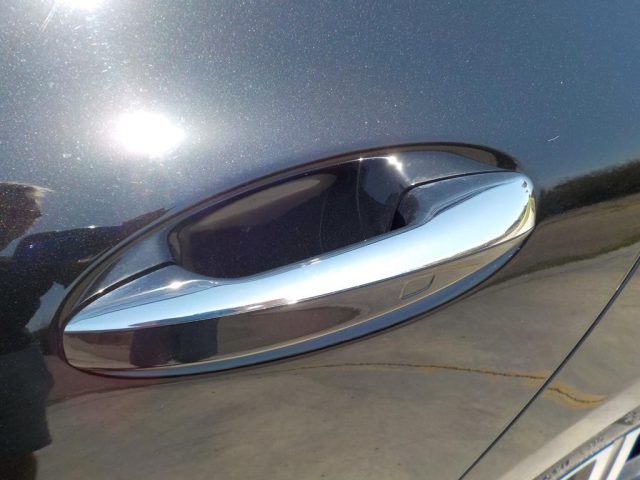 MERCEDES-BENZ CLA 180 usata, con Chiusura centralizzata telecomandata