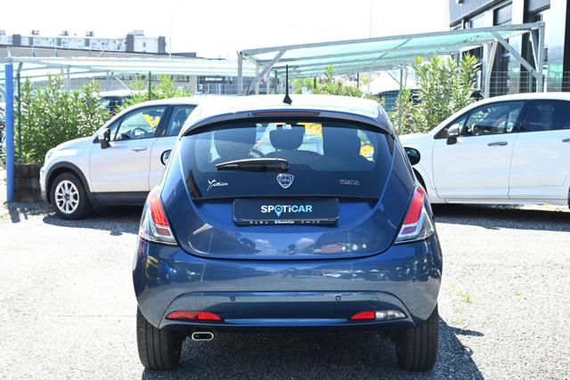 LANCIA Ypsilon usata, con Autoradio