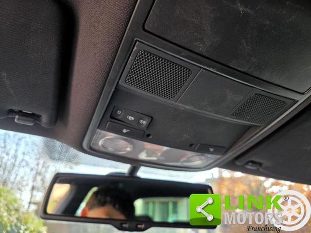 VOLKSWAGEN Golf usata, con Monitoraggio pressione pneumatici