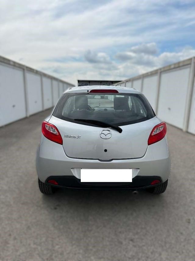 MAZDA 2 usata, con Alzacristalli elettrici