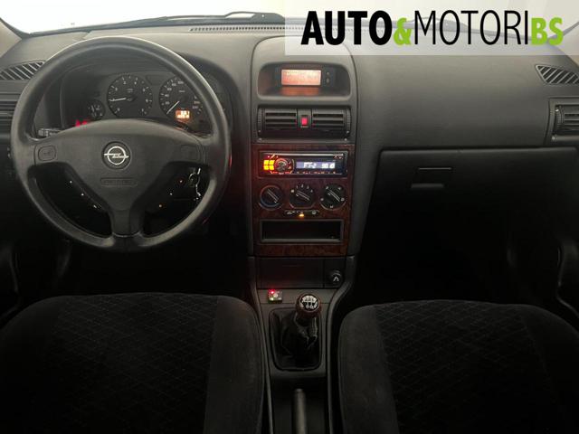 OPEL Astra usata, con Sedile posteriore sdoppiato