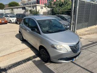 LANCIA Ypsilon usata, con Airbag