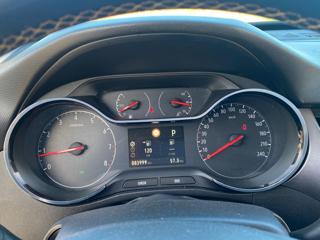 OPEL Crossland X usata, con Sedile posteriore sdoppiato