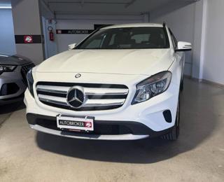 MERCEDES-BENZ GLA 180 usata, con Airbag