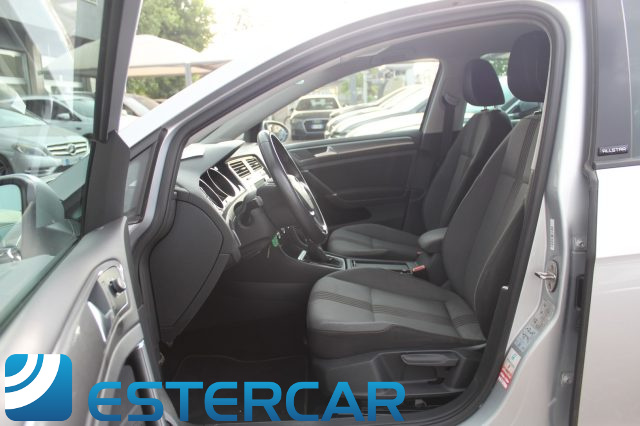 VOLKSWAGEN Golf usata, con Airbag Passeggero