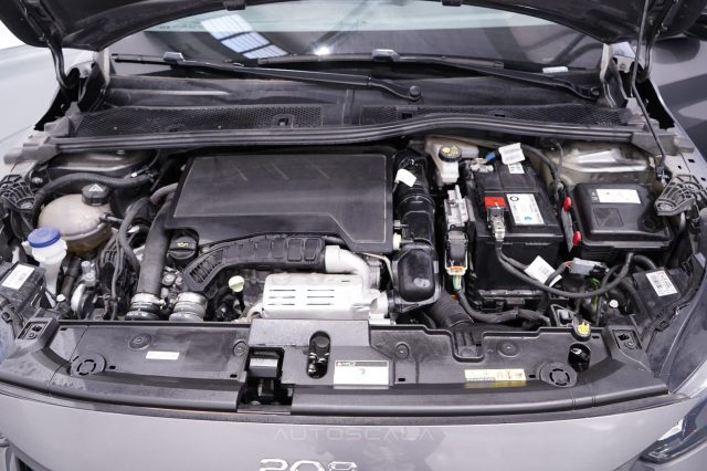 PEUGEOT 208 usata, con Apple CarPlay