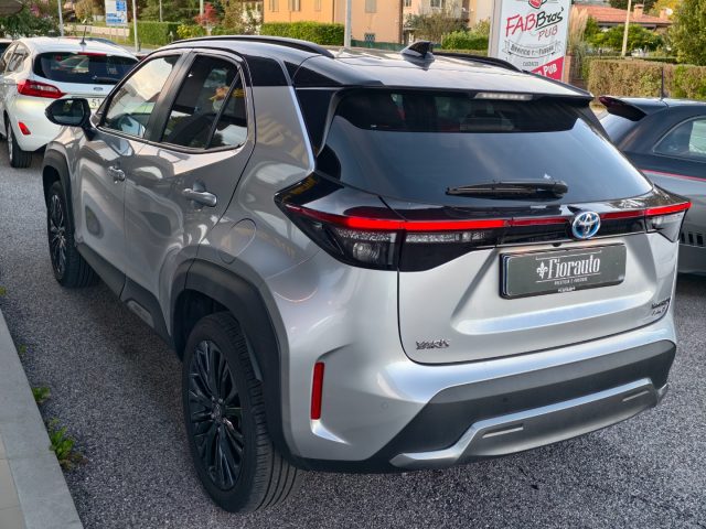 TOYOTA Yaris Cross usata, con Autoradio