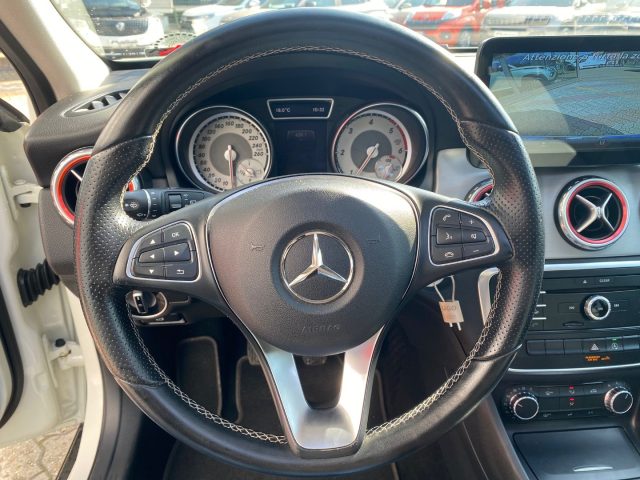 MERCEDES-BENZ GLA 200 usata, con Servosterzo