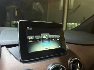 MERCEDES-BENZ B 180 usata, con Sistema di navigazione