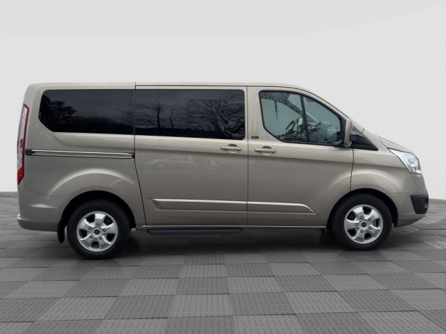 FORD Tourneo Custom usata 5