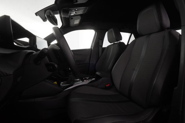 PEUGEOT 2008 usata 8