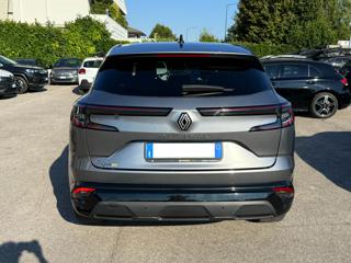 RENAULT Austral usata, con Luci diurne LED