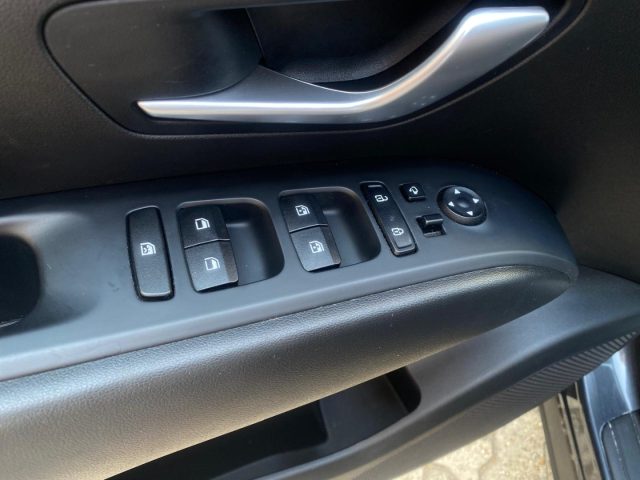 HYUNDAI Tucson usata, con Autoradio