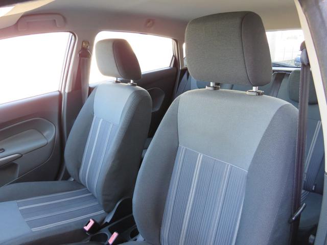 FORD Fiesta usata, con ESP