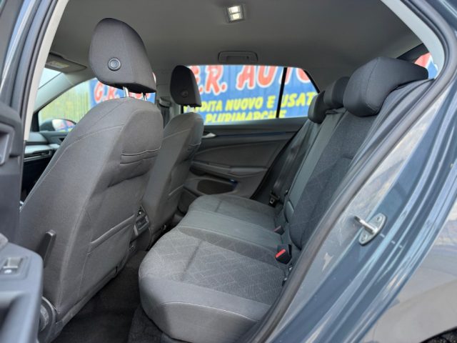 VOLKSWAGEN Golf usata, con Airbag testa