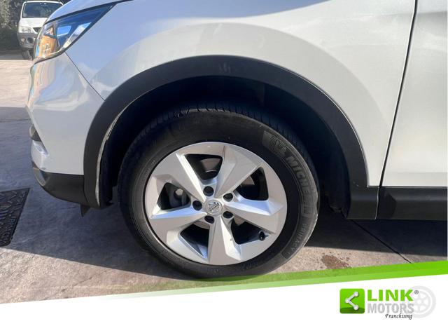 NISSAN Qashqai usata, con Climatizzatore