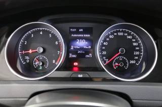 VOLKSWAGEN Golf usata, con USB