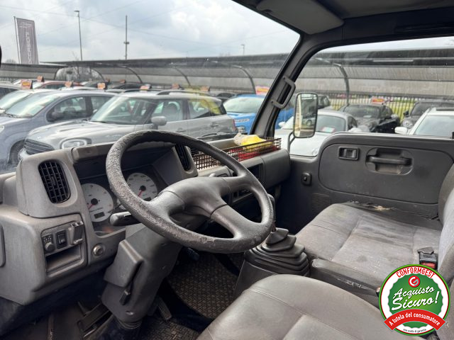 NISSAN Cabstar usata 8