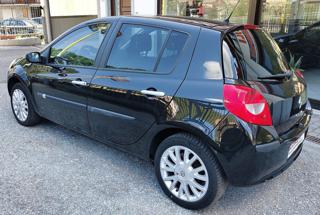 RENAULT Clio usata, con Alzacristalli elettrici