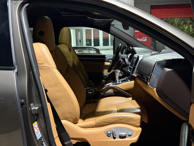 PORSCHE Cayenne usata, con Controllo automatico clima