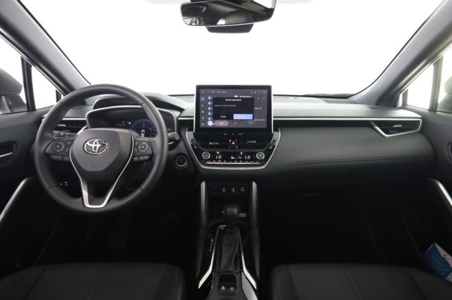 TOYOTA Corolla Cross usata 10