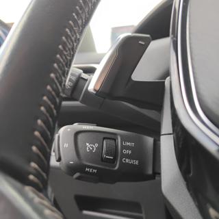 PEUGEOT 3008 usata, con Park Distance Control