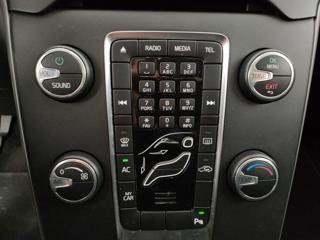 VOLVO V40 usata, con USB