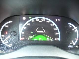 TOYOTA Yaris Cross usata, con USB