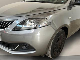 LANCIA Ypsilon usata 24