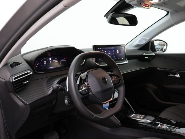 PEUGEOT 208 usata, con Volante in pelle