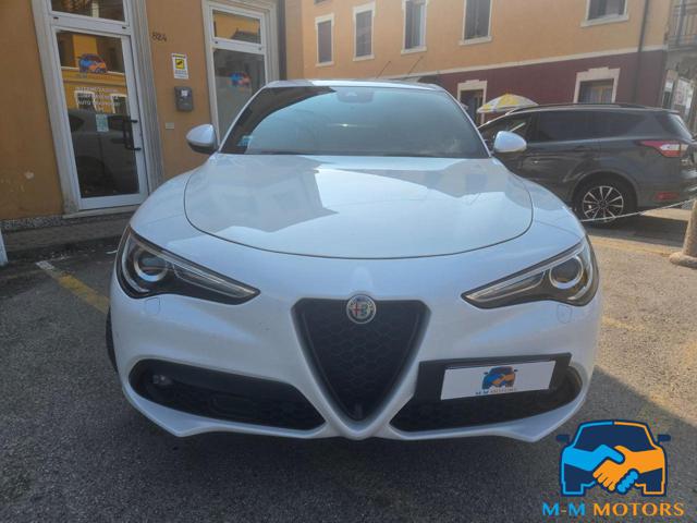 ALFA ROMEO Stelvio usata, con Alzacristalli elettrici