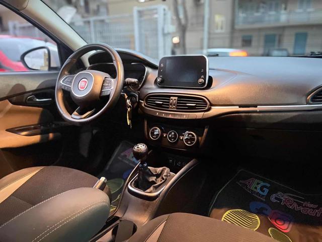FIAT Tipo usata, con Controllo automatico clima