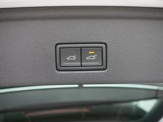 VOLKSWAGEN Touareg usata, con Climatizzatore
